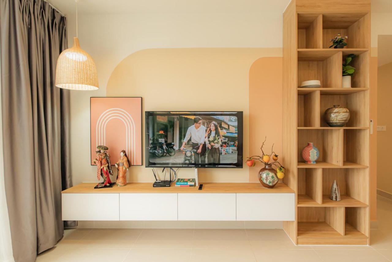 9Trip Stay In Soho Residence - 3 Bedrooms Apartment In District 1, Next To Bui Vien Walking Street - Free Saigon Nightlife Walking Tour โฮจิมินห์ซิตี้ ภายนอก รูปภาพ