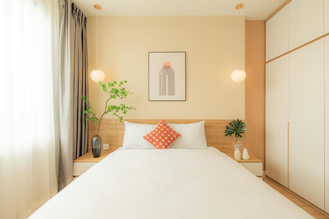 9Trip Stay In Soho Residence - 3 Bedrooms Apartment In District 1, Next To Bui Vien Walking Street - Free Saigon Nightlife Walking Tour โฮจิมินห์ซิตี้ ภายนอก รูปภาพ