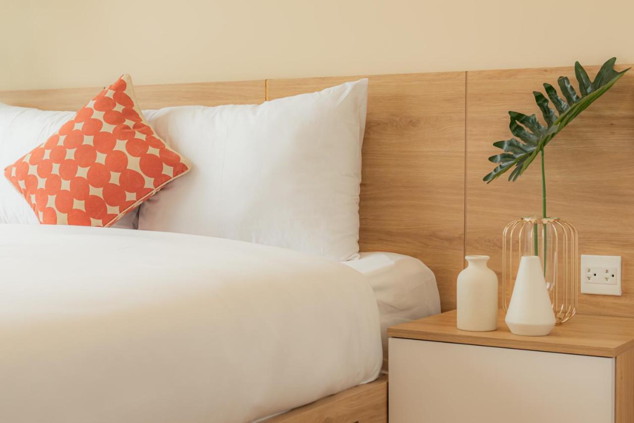 9Trip Stay In Soho Residence - 3 Bedrooms Apartment In District 1, Next To Bui Vien Walking Street - Free Saigon Nightlife Walking Tour โฮจิมินห์ซิตี้ ภายนอก รูปภาพ
