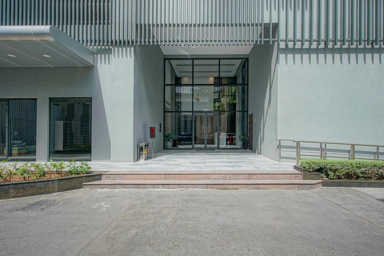 9Trip Stay In Soho Residence - 3 Bedrooms Apartment In District 1, Next To Bui Vien Walking Street - Free Saigon Nightlife Walking Tour โฮจิมินห์ซิตี้ ภายนอก รูปภาพ
