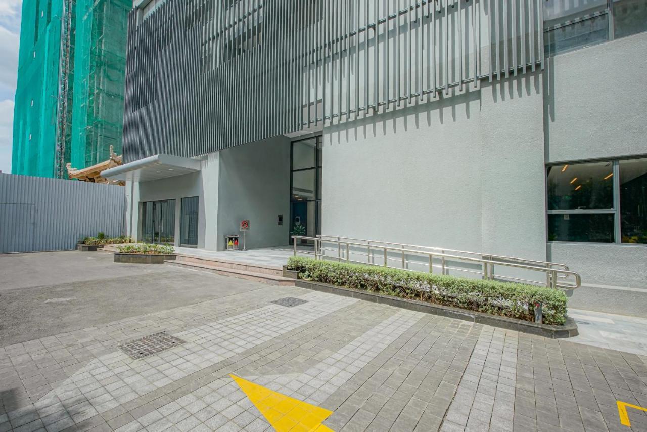 9Trip Stay In Soho Residence - 3 Bedrooms Apartment In District 1, Next To Bui Vien Walking Street - Free Saigon Nightlife Walking Tour โฮจิมินห์ซิตี้ ภายนอก รูปภาพ